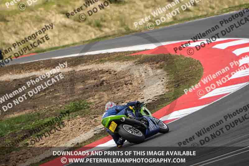 cadwell no limits trackday;cadwell park;cadwell park photographs;cadwell trackday photographs;enduro digital images;event digital images;eventdigitalimages;navarra;no limits trackdays;peter wileman photography;racing digital images;trackday digital images;trackday photos